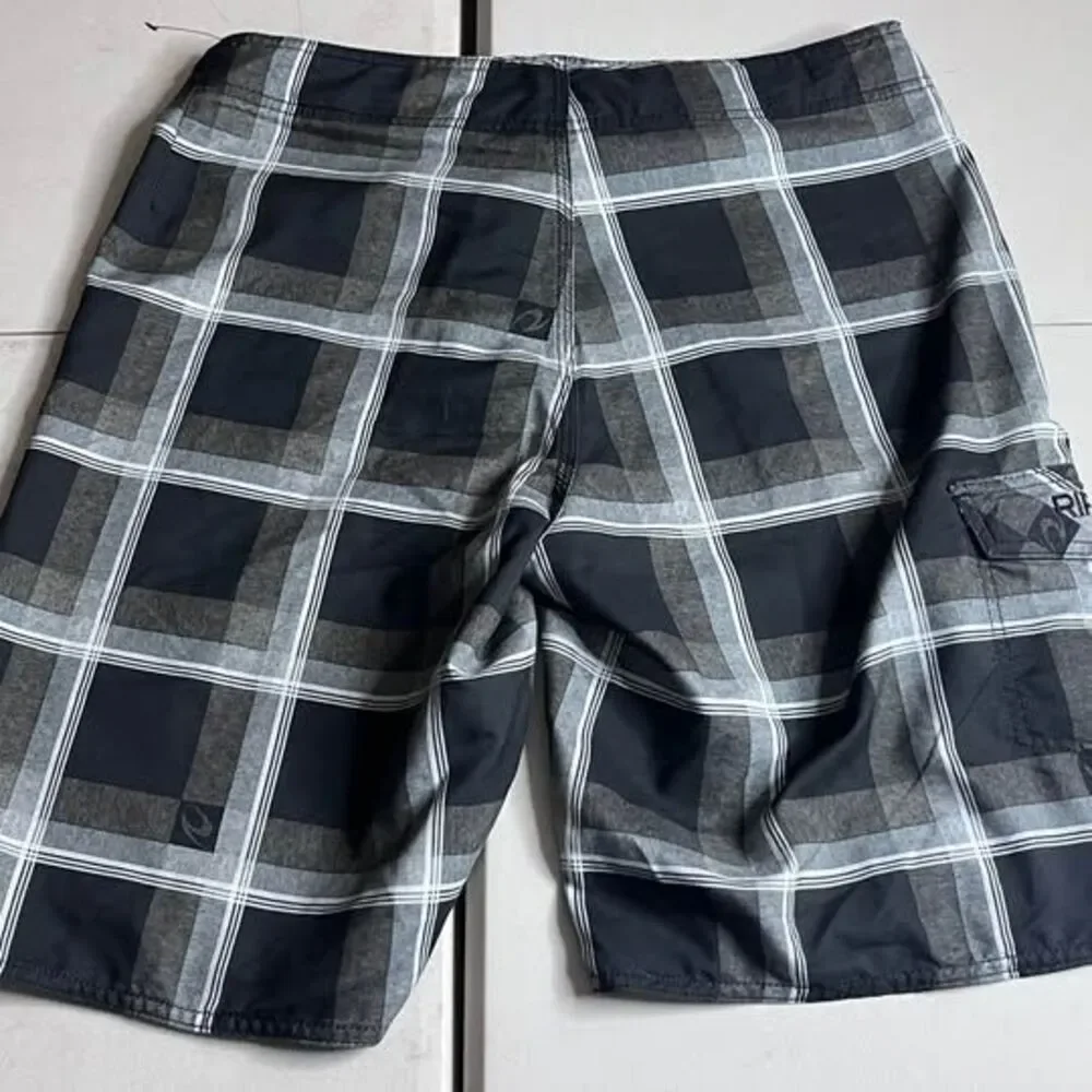 Rip Curl Plaid Board Shorts size 32